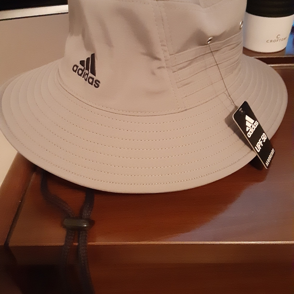 Adidas Bucket Hat